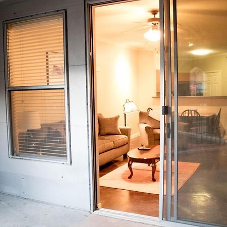 Downtown Dallas Beautiful Poolside Apartment Exteriör bild